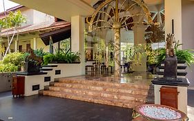 Royal Palms Beach Hotel